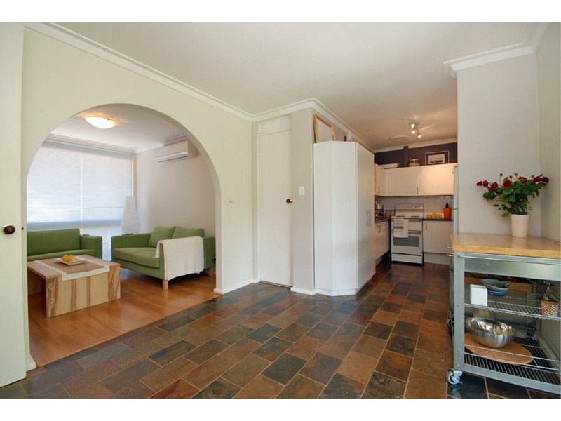 15 Beltana Road, Craigie WA 6025