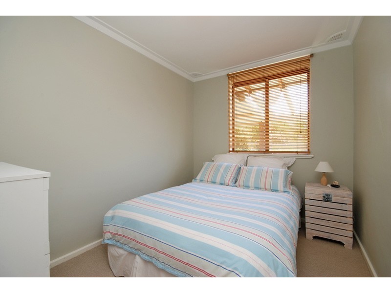 15 Beltana Road, Craigie WA 6025