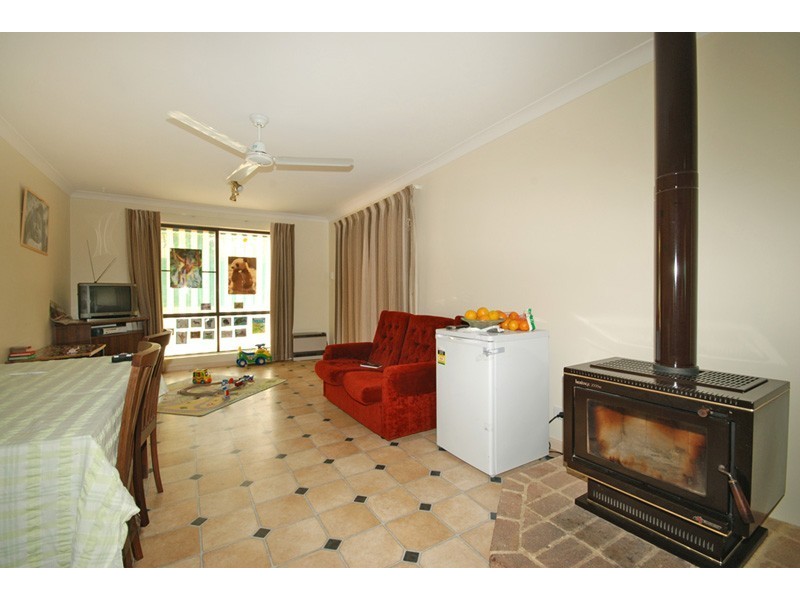 10 Napoleon Way, Craigie WA 6025