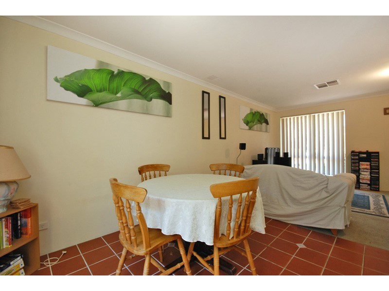 261B Huntriss Road, Doubleview WA 6018