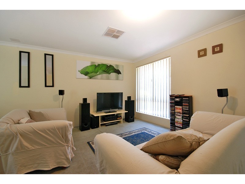 261B Huntriss Road, Doubleview WA 6018