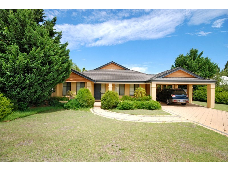 14 Carwoola Circle, Carramar WA 6031
