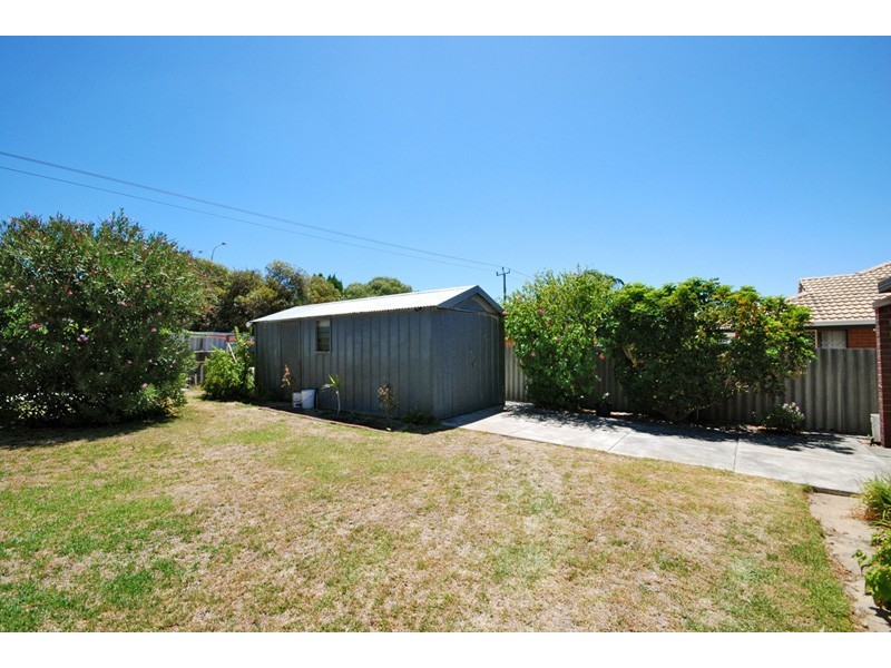 39 Macedon Place, Craigie WA 6025