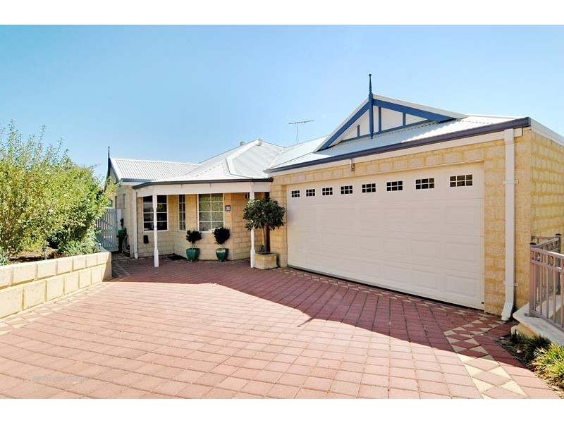 21 Sebago Court, Joondalup WA 6027