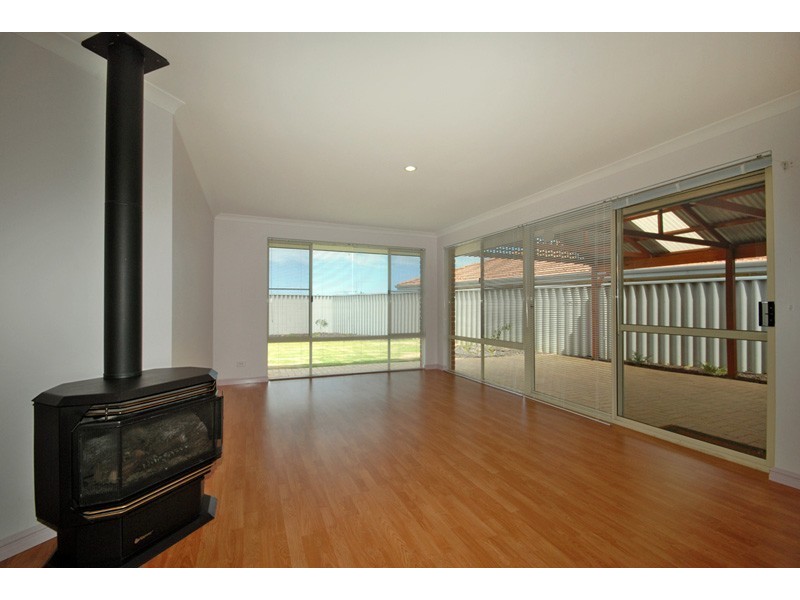 26 Bergalia Mews, Currambine WA 6028