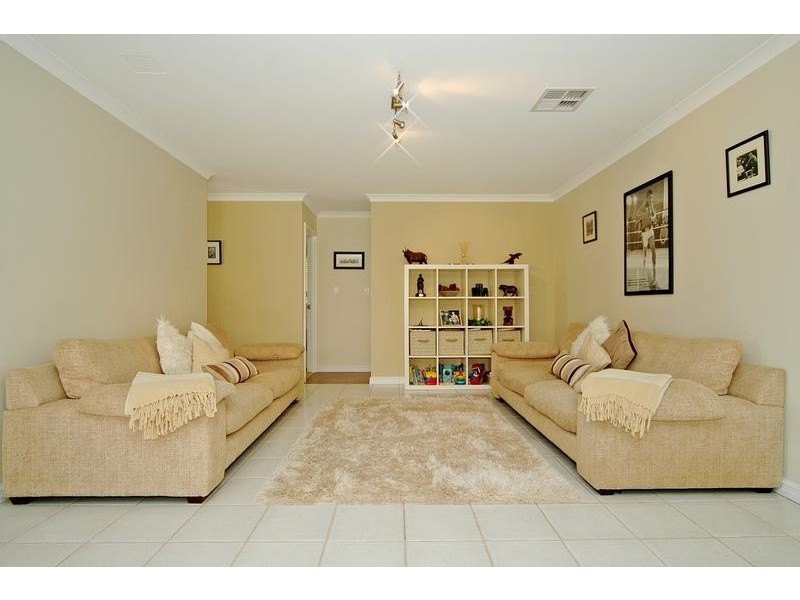 21 Arrow Place, Joondalup WA 6027