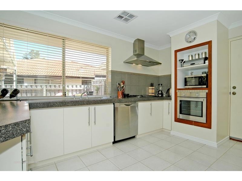 21 Arrow Place, Joondalup WA 6027