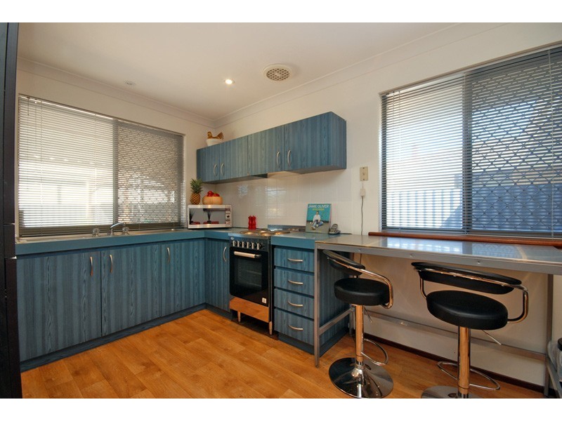 1A Deyoung Road, Craigie WA 6025