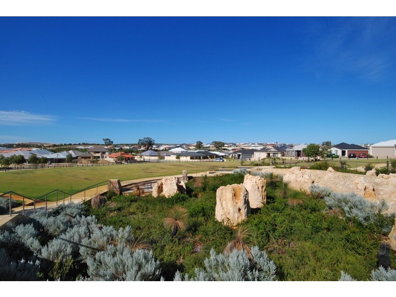 11 Myall Fairway, Clarkson WA 6030