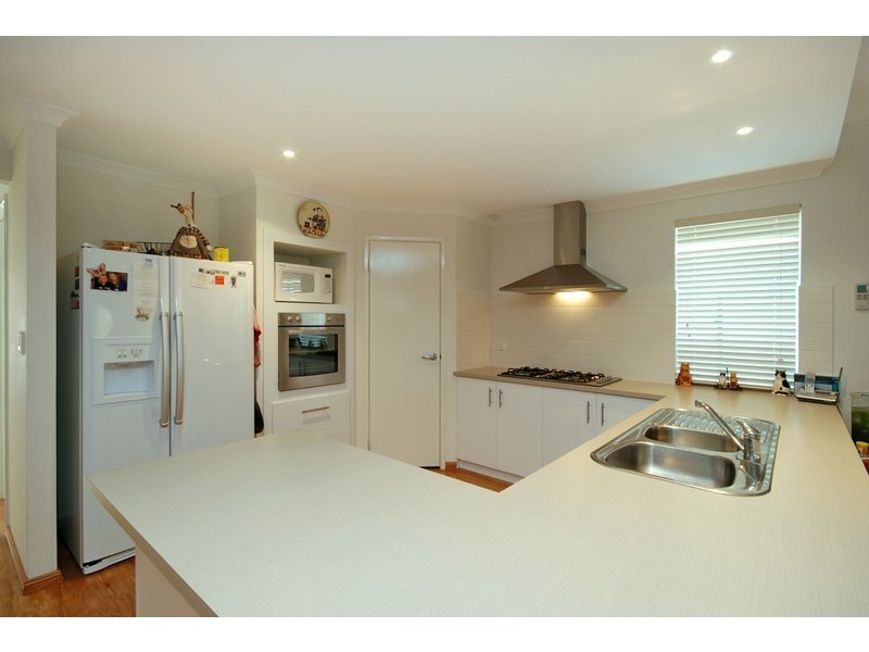 11 Myall Fairway, Clarkson WA 6030