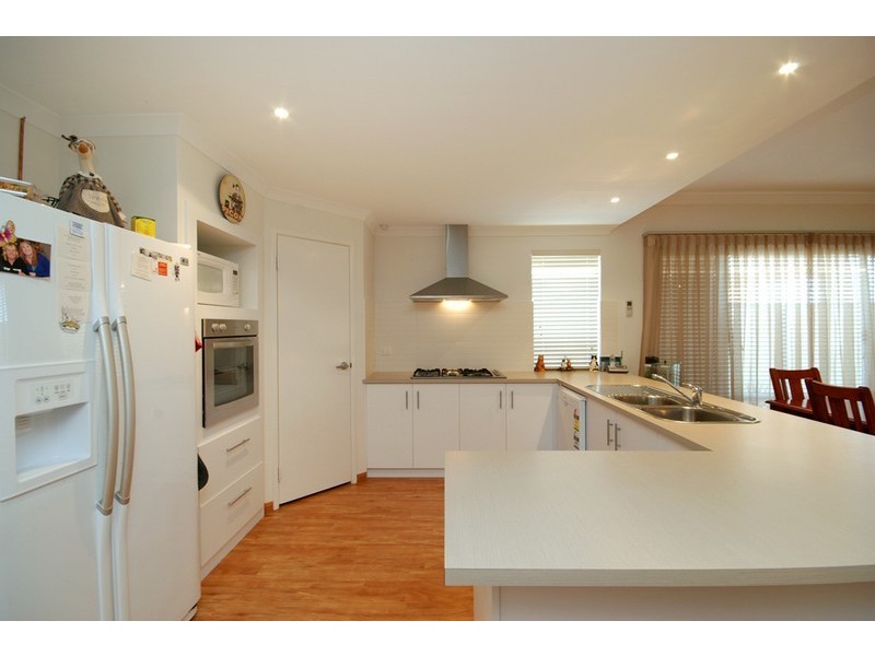 11 Myall Fairway, Clarkson WA 6030