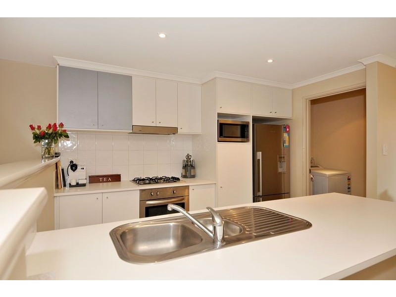 27/21 Bryanston Pass, Madeley WA 6065