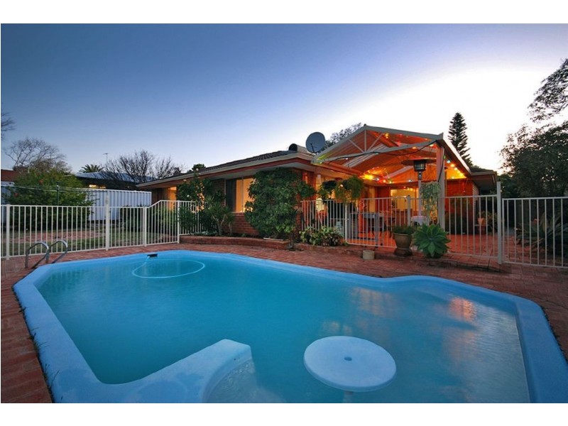 1 Narran Close, Edgewater WA 6027