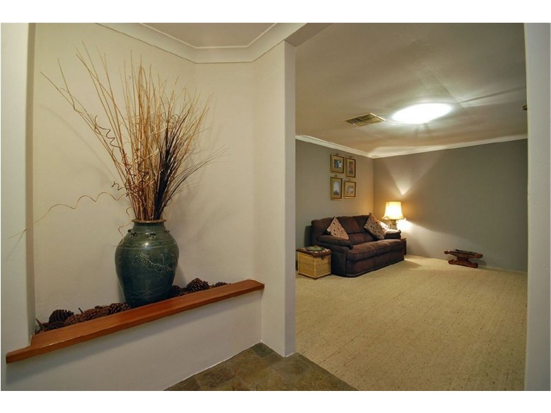 1 Narran Close, Edgewater WA 6027