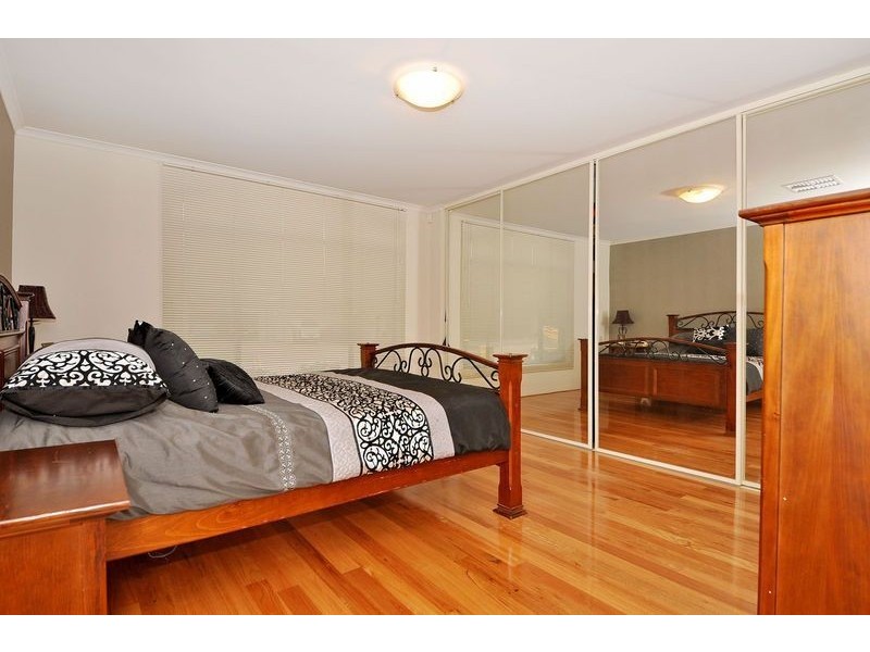 25 Russell Road, Madeley WA 6065