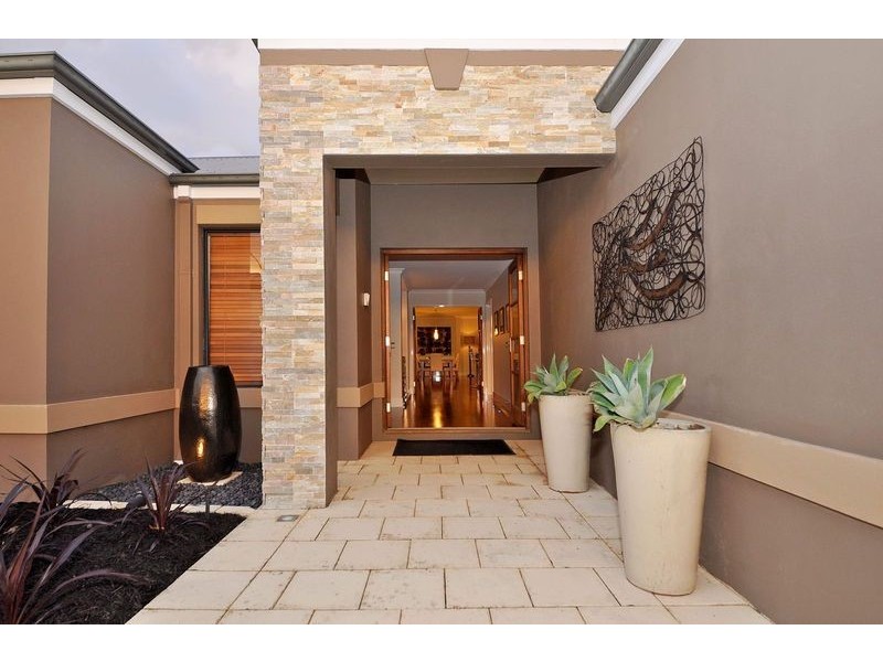 14 Martindale Avenue, Madeley WA 6065