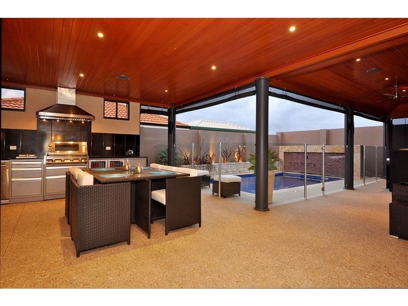 14 Martindale Avenue, Madeley WA 6065