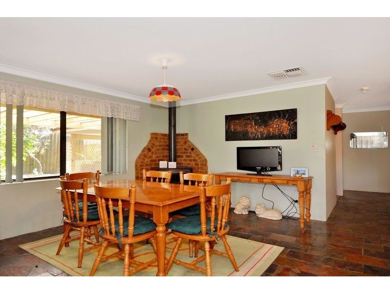 3 Treetop Avenue, Edgewater WA 6027