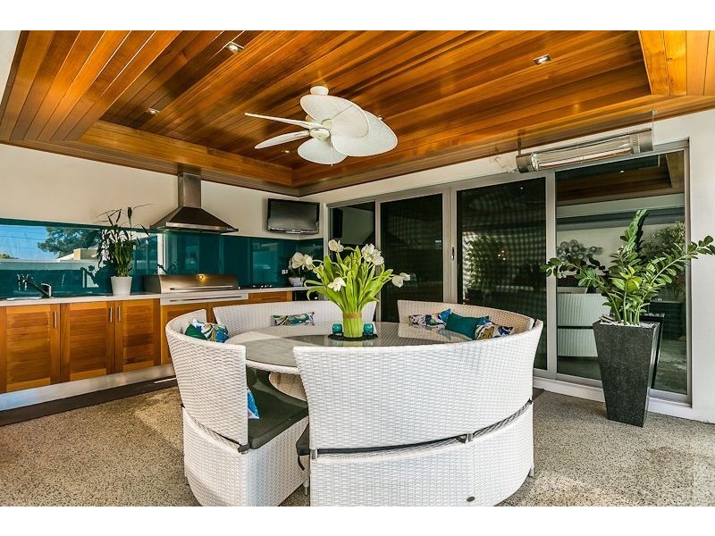 16 Bryanston Pass, Madeley WA 6065