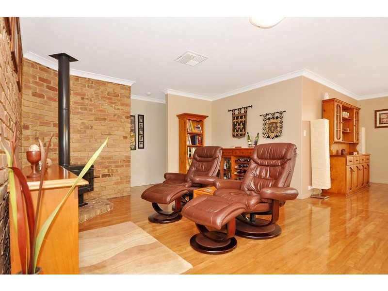 9 Coldlake Court, Joondalup WA 6027