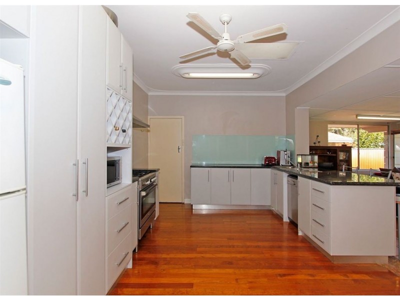 387 Huntriss Road, Woodlands WA 6018