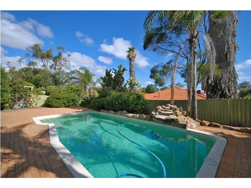 10 Opal Drive, Edgewater WA 6027