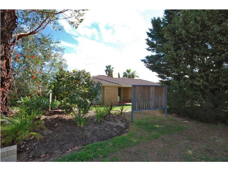 10 Opal Drive, Edgewater WA 6027