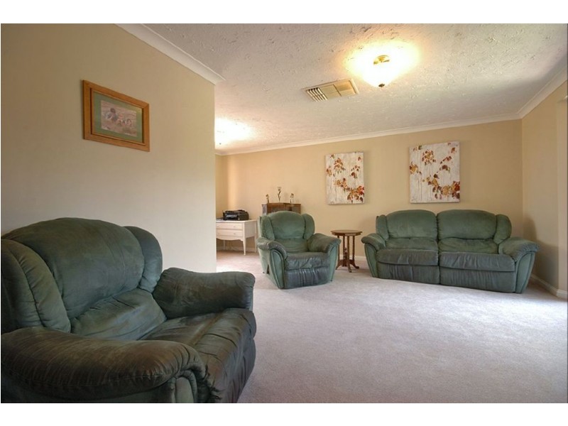 10 Opal Drive, Edgewater WA 6027