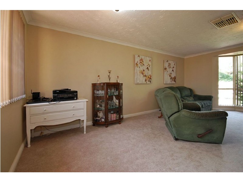 10 Opal Drive, Edgewater WA 6027