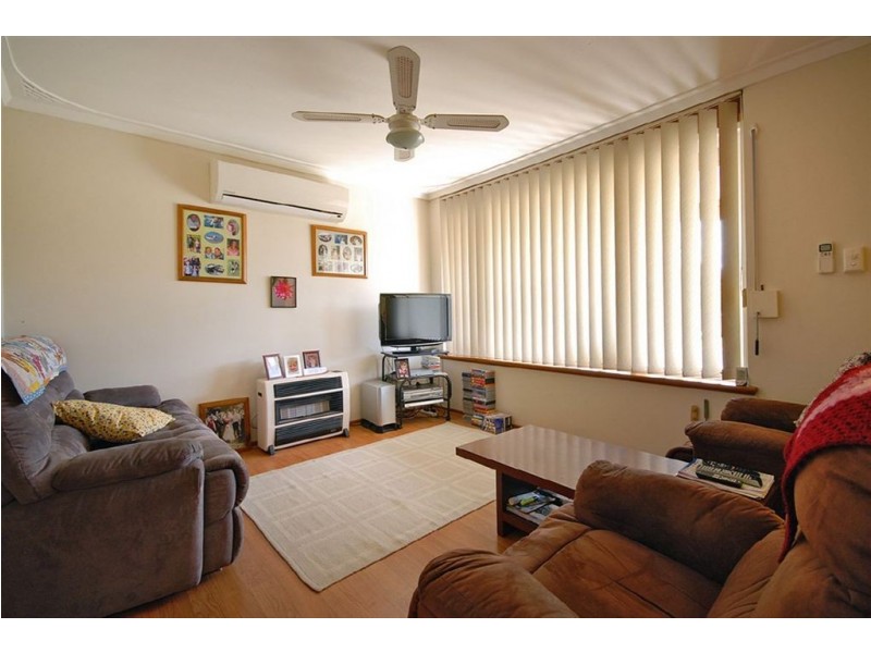 7 Mildura Road, Craigie WA 6025