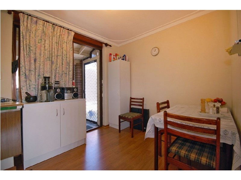 7 Mildura Road, Craigie WA 6025