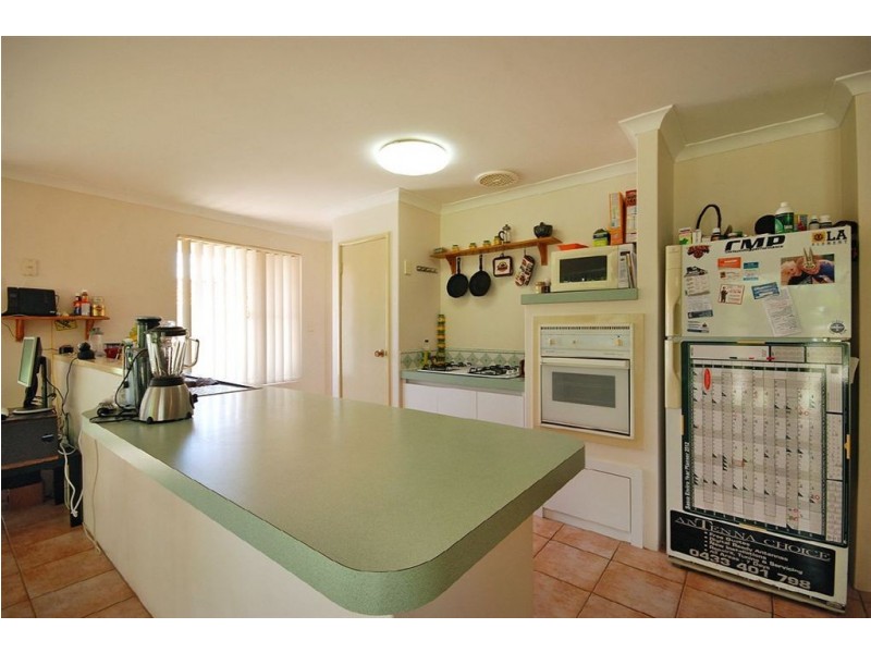 9 Lowana Court, Currambine WA 6028