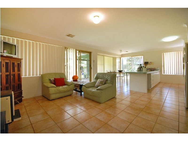 9 Lowana Court, Currambine WA 6028