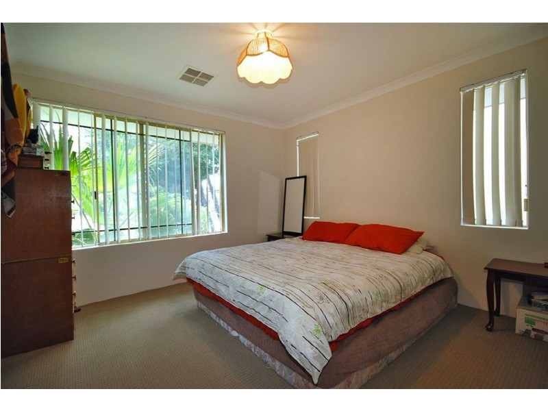 9 Lowana Court, Currambine WA 6028
