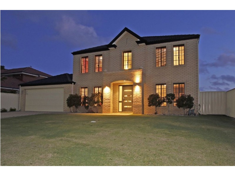 158 Golf Links Drive, Carramar WA 6031