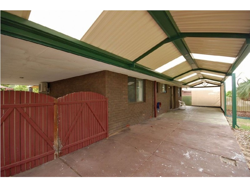 11 Allinga Crescent, Craigie WA 6025