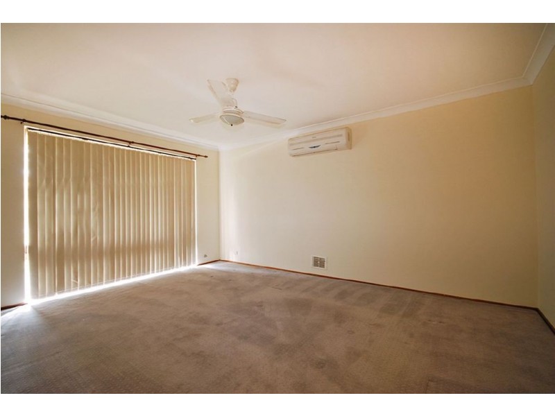 11 Allinga Crescent, Craigie WA 6025