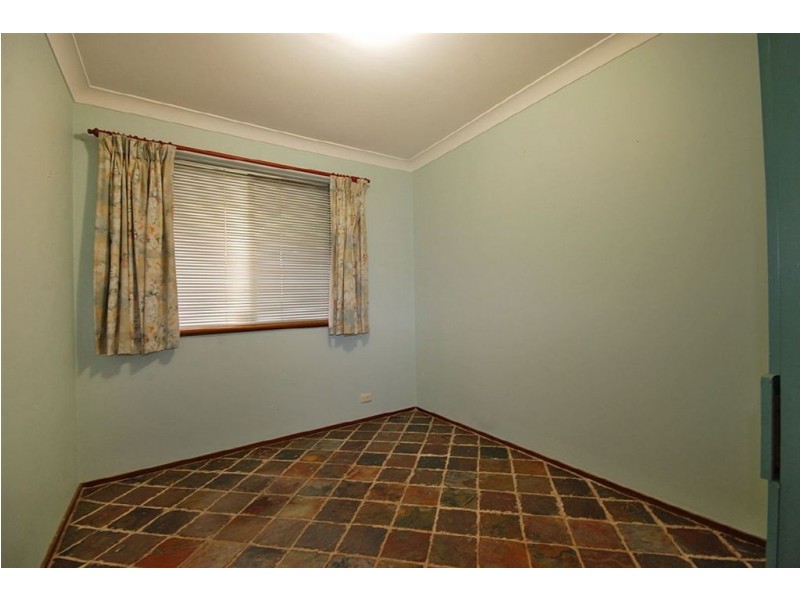 11 Allinga Crescent, Craigie WA 6025