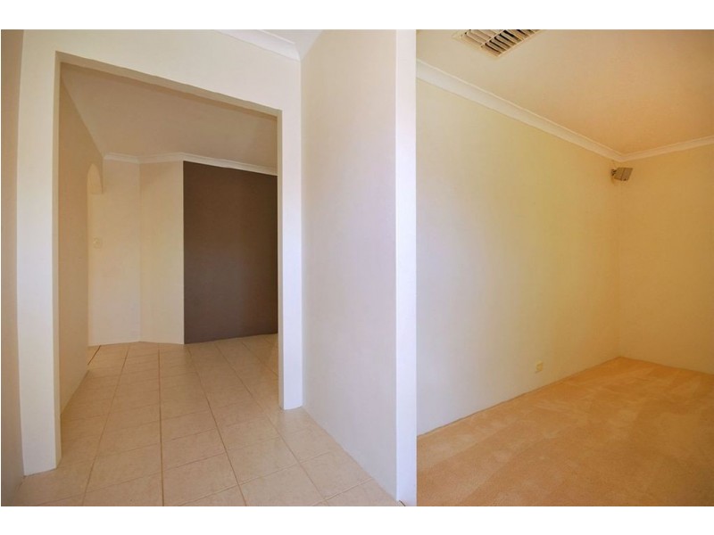 32 Marriot Turn, Currambine WA 6028