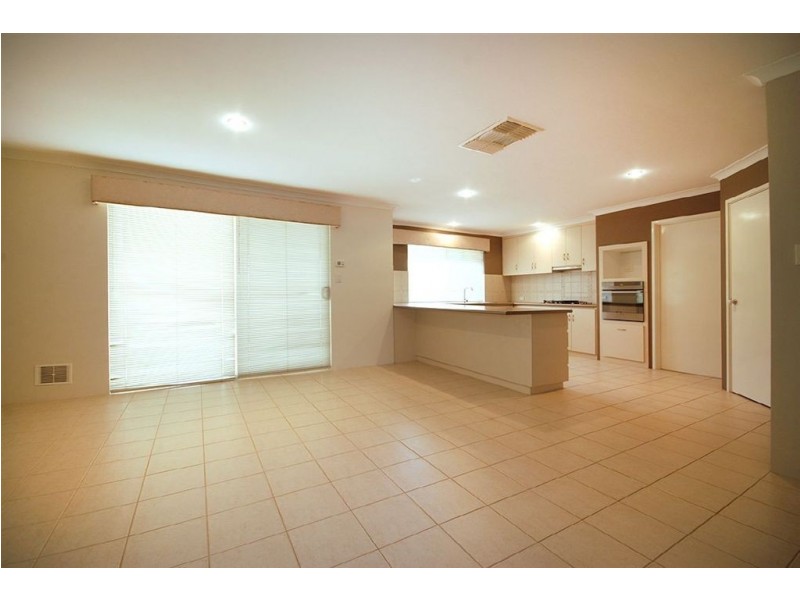 32 Marriot Turn, Currambine WA 6028