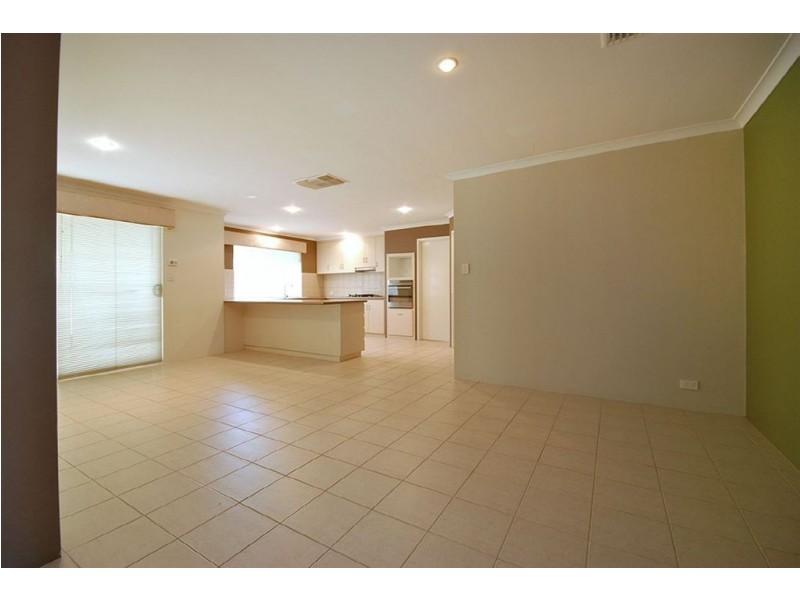 32 Marriot Turn, Currambine WA 6028