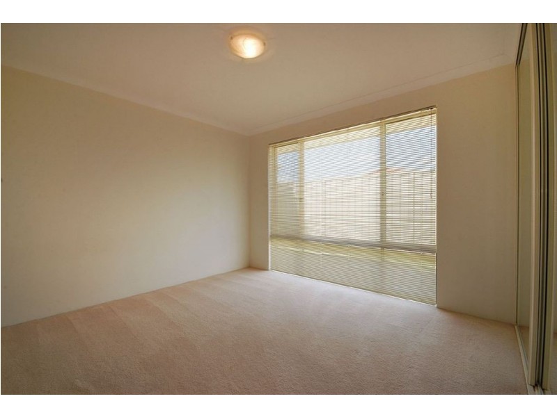 32 Marriot Turn, Currambine WA 6028