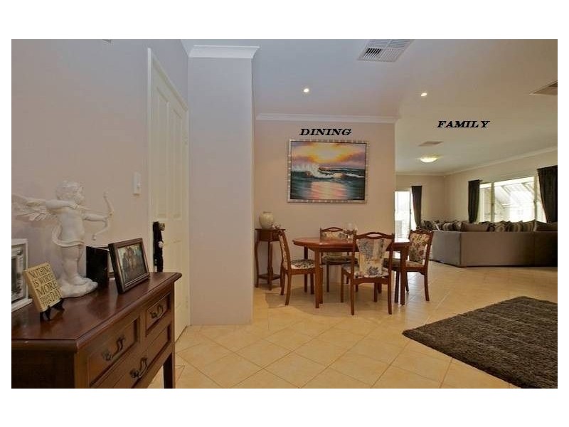 5 Ashbrook Avenue, Pearsall WA 6065