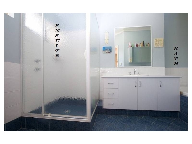 5 Ashbrook Avenue, Pearsall WA 6065