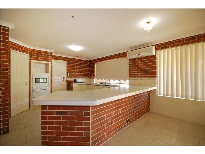 20 Wandana Grove, Currambine WA 6028