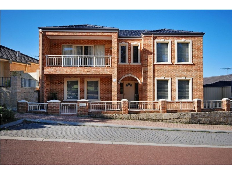 19 Shelduck Crescent, Joondalup WA 6027