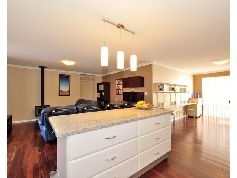 125 Roxburgh Circle, Kinross WA 6028