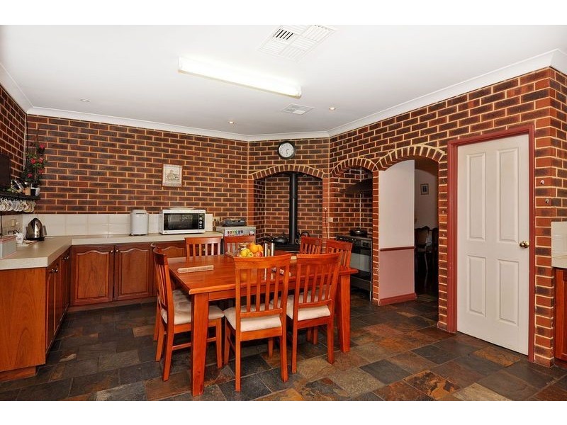 184 Hawkins Road, Jandabup WA 6065