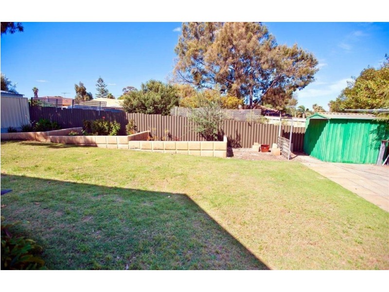 12 Flotilla Drive, Heathridge WA 6027