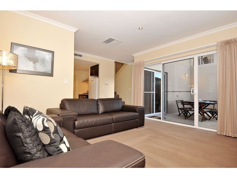 36A Cooper Street, Madeley WA 6065